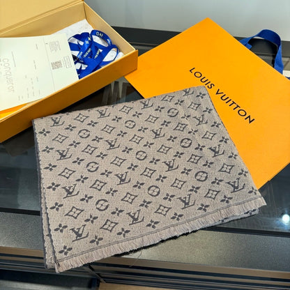 Louis Vuitton Classic Monogram Scarf "Beige"