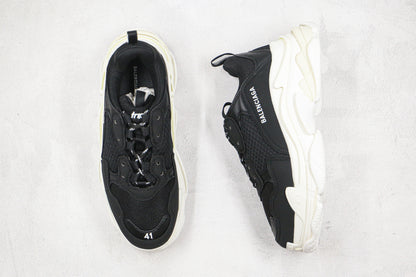 Balenciaga Triple S "Black"