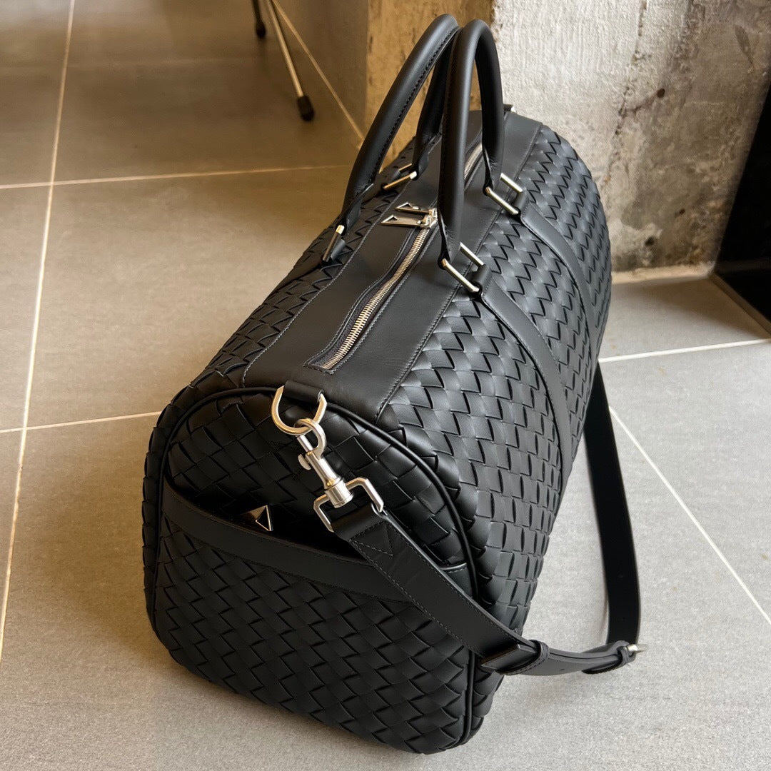 Bottega Veneta Intrecciato Duffle