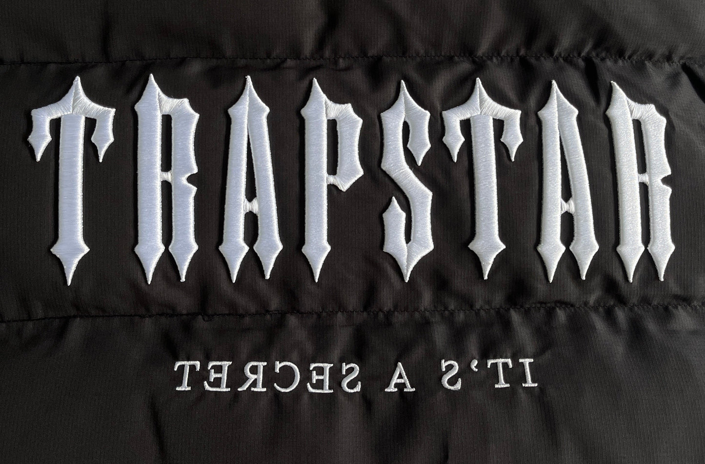 Trapstar Decoded Down Vest "Black-White"