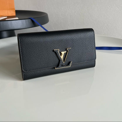 Louis Vuitton Capucines Wallet