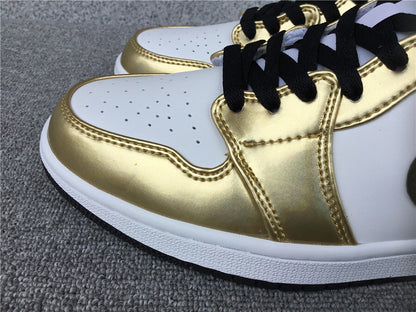 Air Jordan 1 Mid SE "Gold-Black-White"