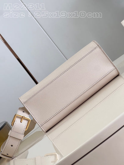 Louis Vuitton Lock & Go