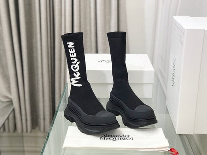 Alexander McQueen Tread Slick Boot "Ribbed Black"