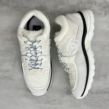 Chanel 22A "White-Grey-Black"