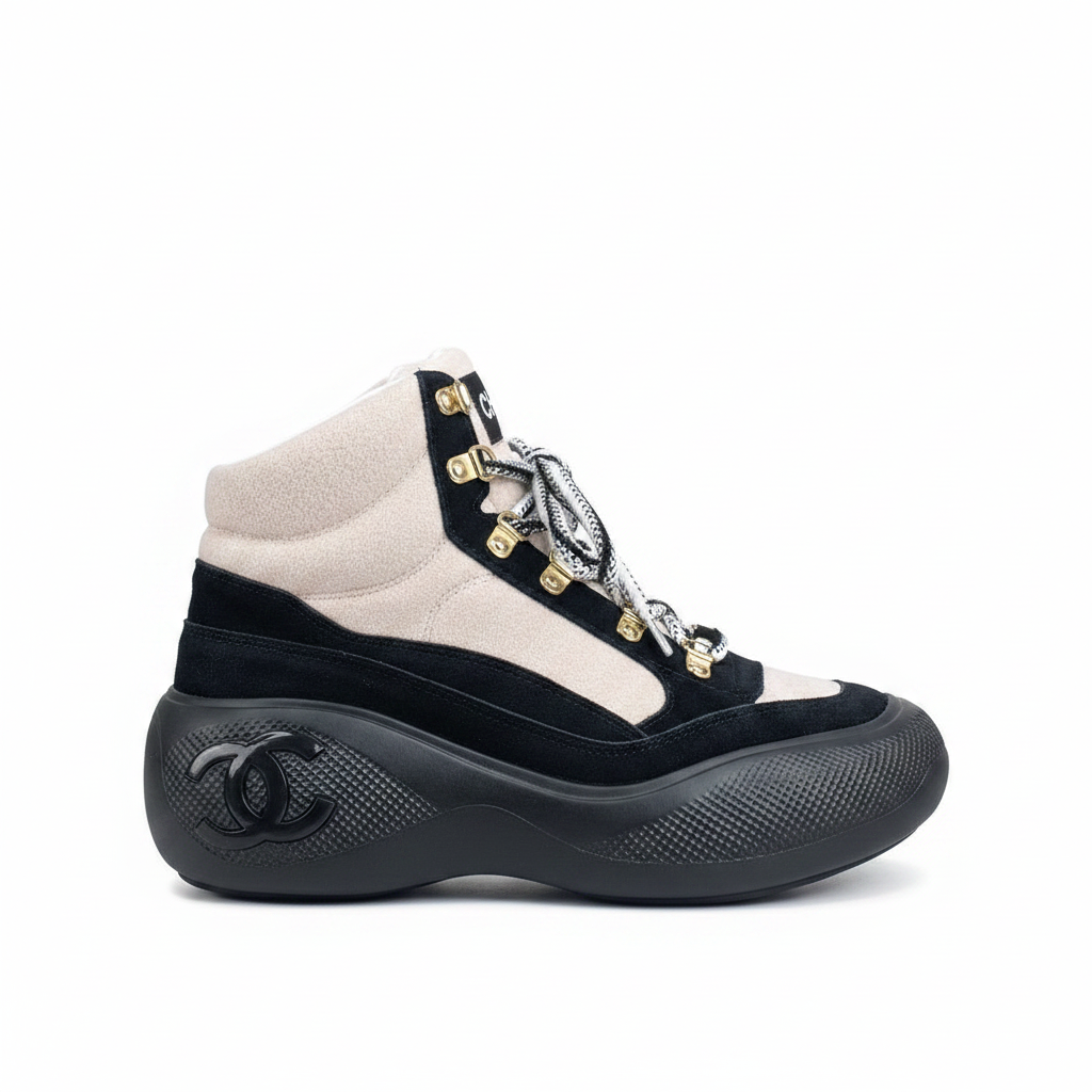 Chanel Snow Boots "Black-Pink Suede"