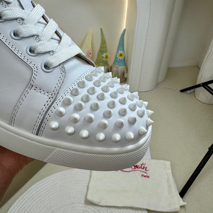 Christian Louboutin Louis Junior Spikes "White"