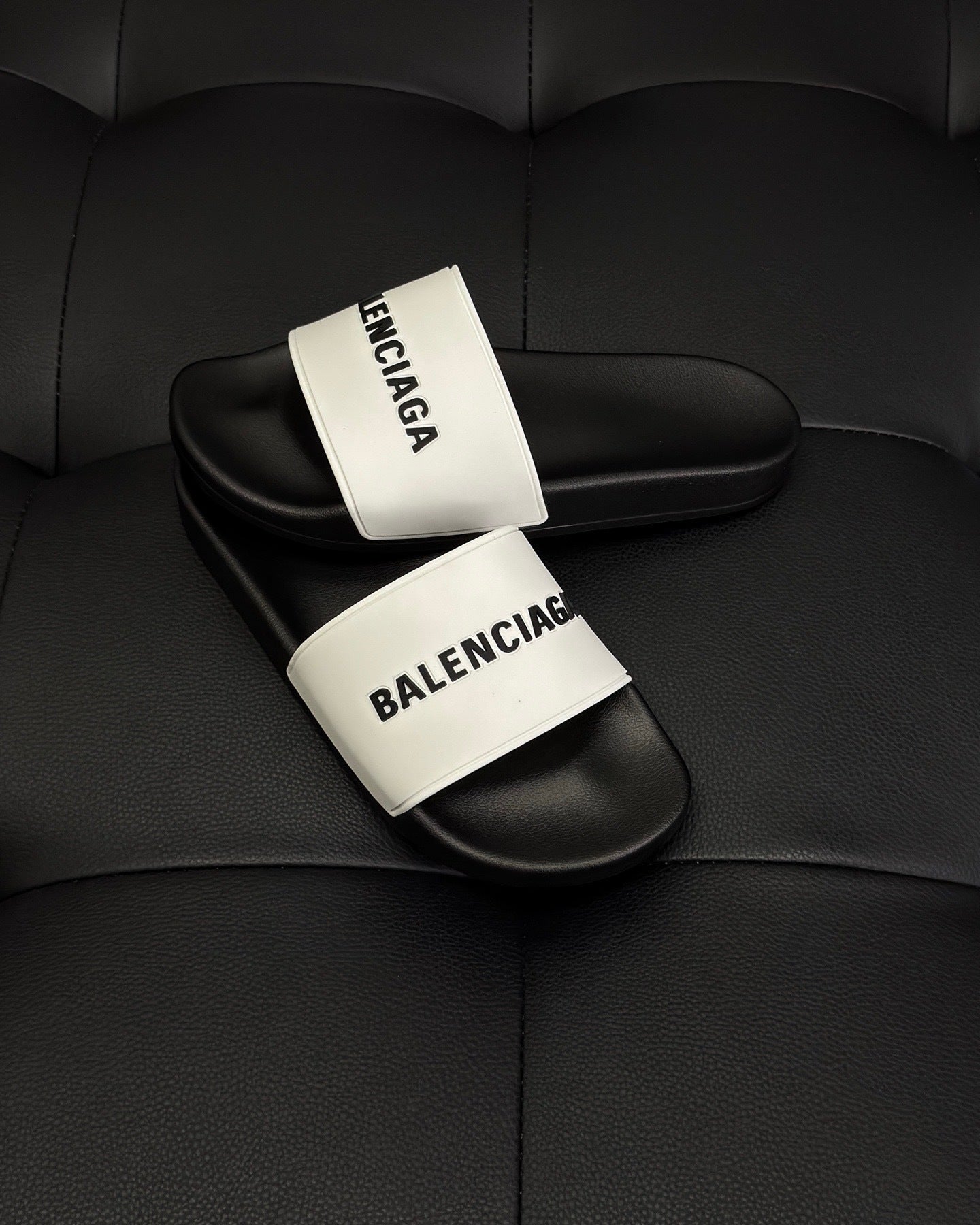 Balenciaga Pool Slide "Black-White"