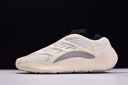 Yeezy 700 V3 “Azrael“
