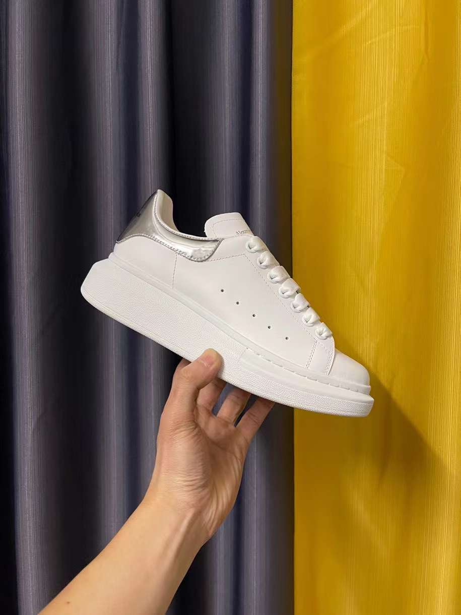 Alexander McQueen Oversized "White-Silver"