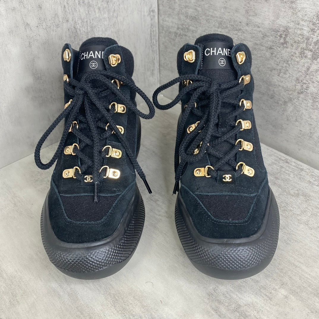 Chanel Snow Boots "Black Suede"
