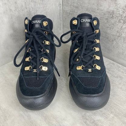 Chanel Snow Boots "Black Suede"
