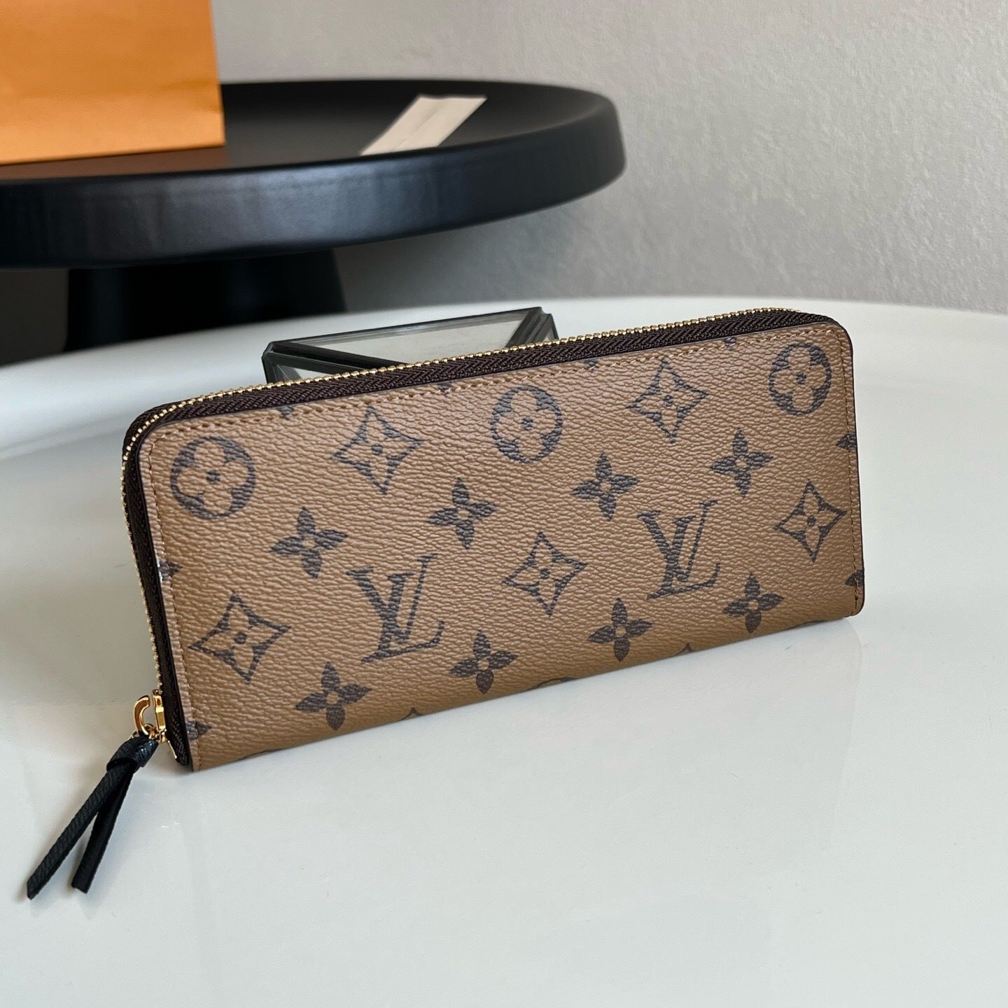 Louis Vuitton Clémence Wallet "Monogram Reverse"