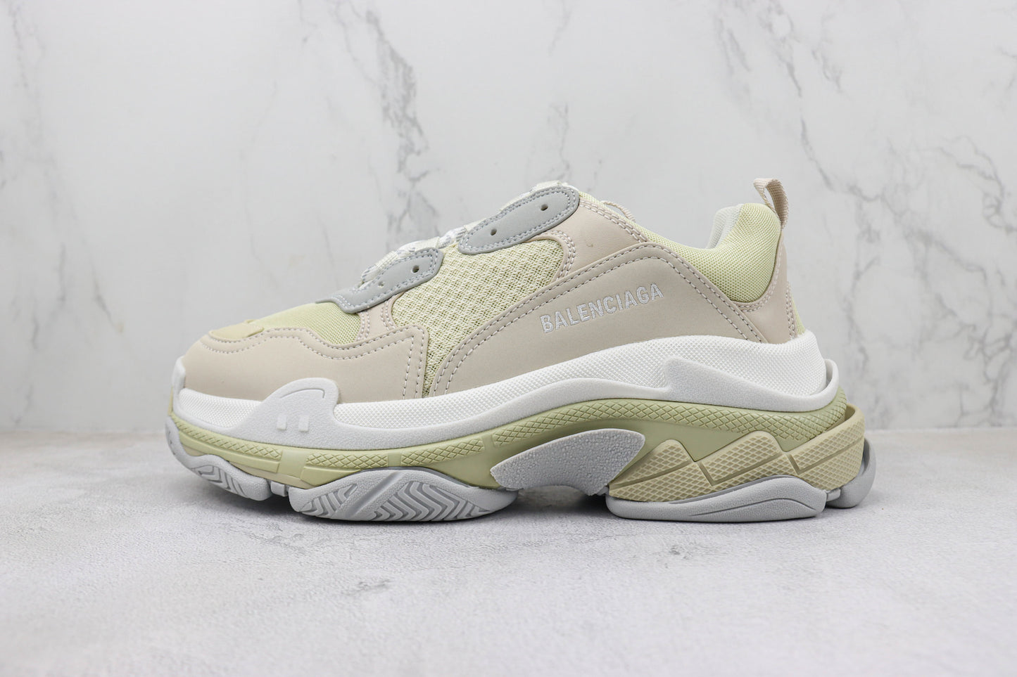 Balenciaga Triple S "Light Grey-Beige"