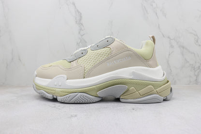 Balenciaga Triple S "Light Grey-Beige"
