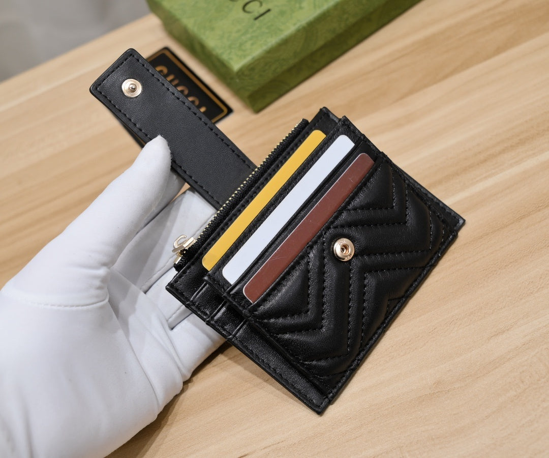 Gucci GG Closure Small Wallet