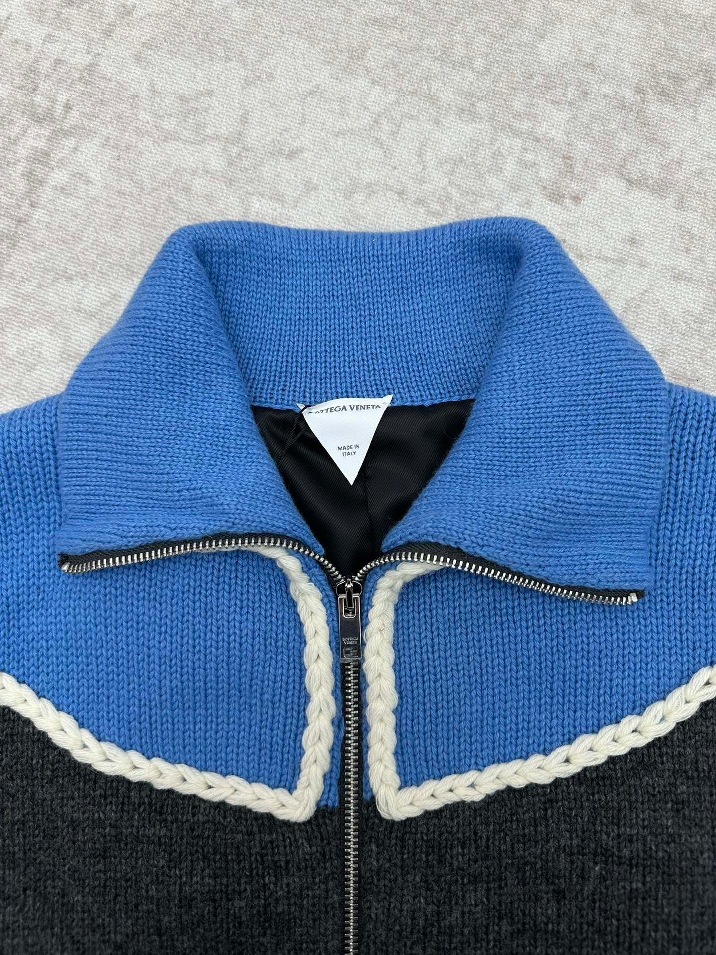 Bottega Veneta Zip Sweater "Antracite-Blue"