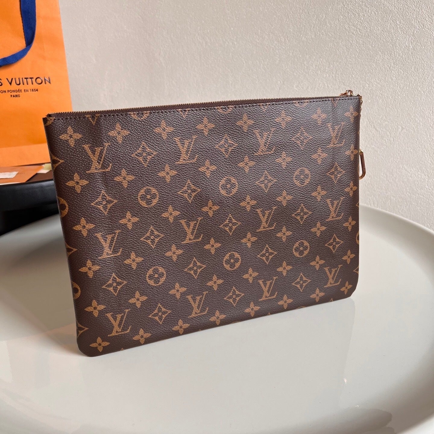 Louis Vuitton Key Pouch L "Monogram Eclipse"