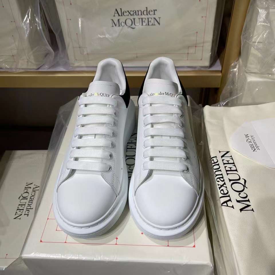 Alexander McQueen Oversized "White-Black Suede"