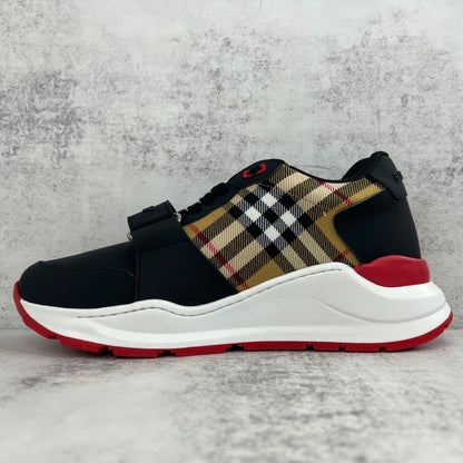 Burberry Ramsey "Black-Beige-Red"