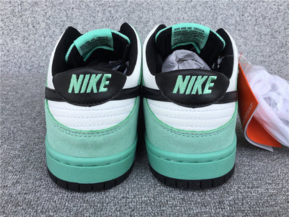 Nike Dunk SB Low "Sea Crystal"