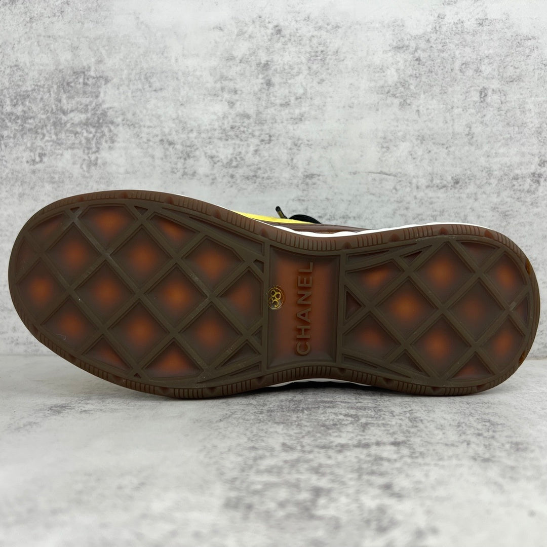 Chanel 22B "Beige-Yellow-Brown"