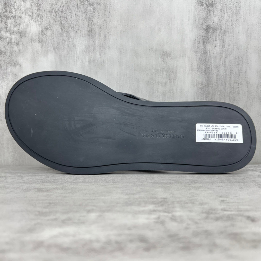 Bottega Veneta Flip-Flops "Black"