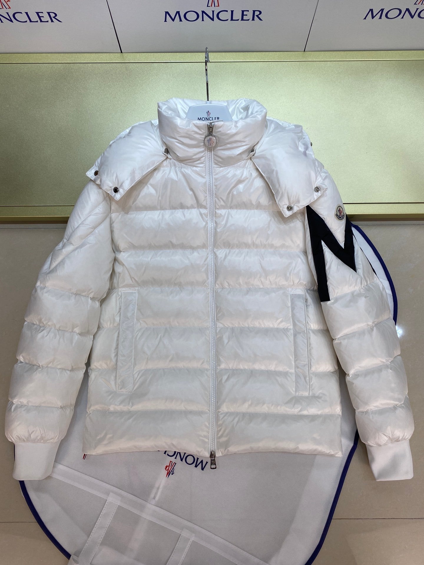 Moncler Corydale Down Jacket "White"