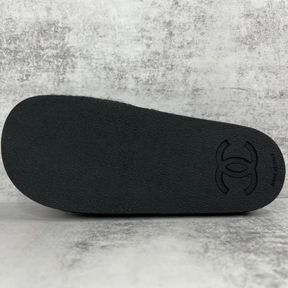 Chanel Slides "Black-Gold"