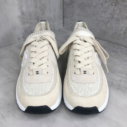 Chanel Interlocking CC "Beige"