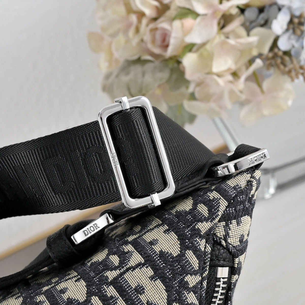 Dior Saddle Belt Bag "Dior Oblique Jacquard in Beige and Black and Grained Calfskin in Black"