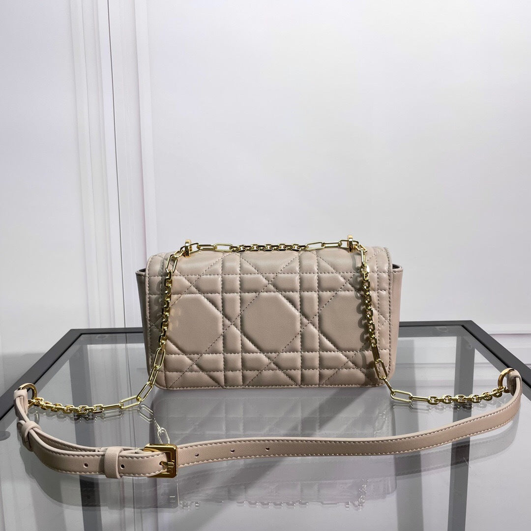 Dior Miss Daisy Mini Bag