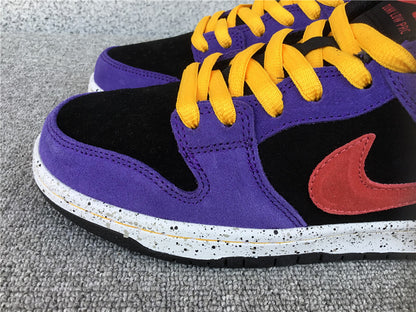 Nike SB Dunk Low "ACG Terra"