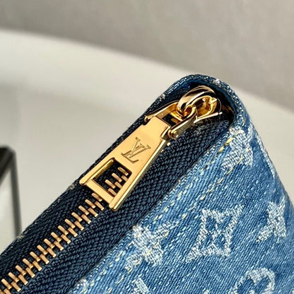 Louis Vuitton Zippy Wallet "Monogram Blue Denim"