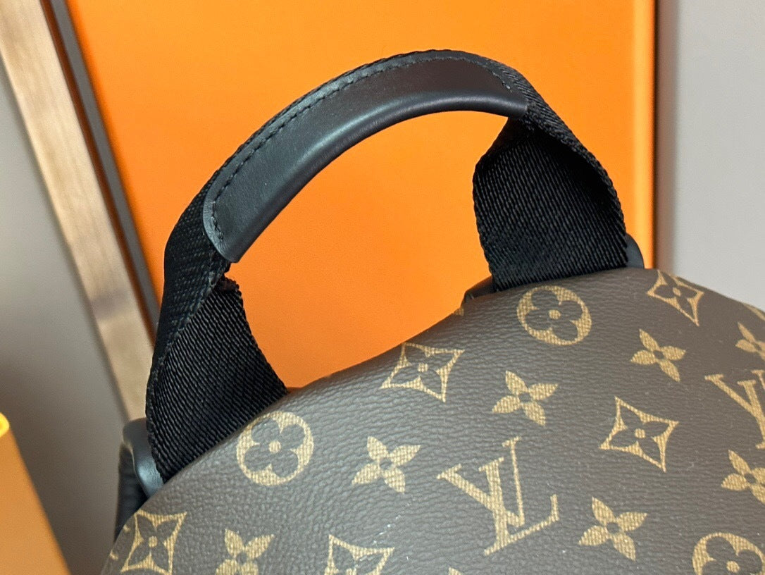 Louis Vuitton Discovery Backpack PM