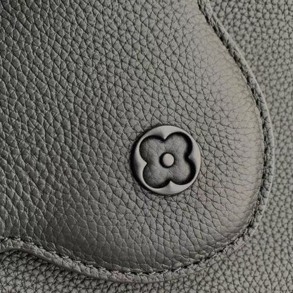 Louis Vuitton Capucines BB