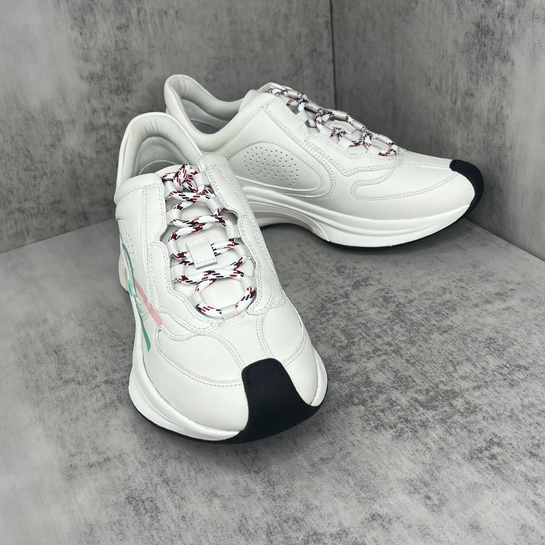 Gucci Run "White-Pink-Turquoise"