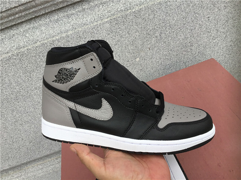Air Jordan 1 Retro High OG "Shadow"