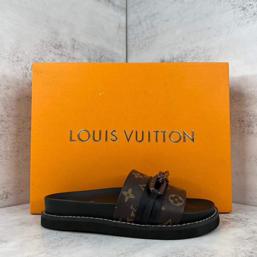 Louis Vuitton Chain Slides "Black-Brown"