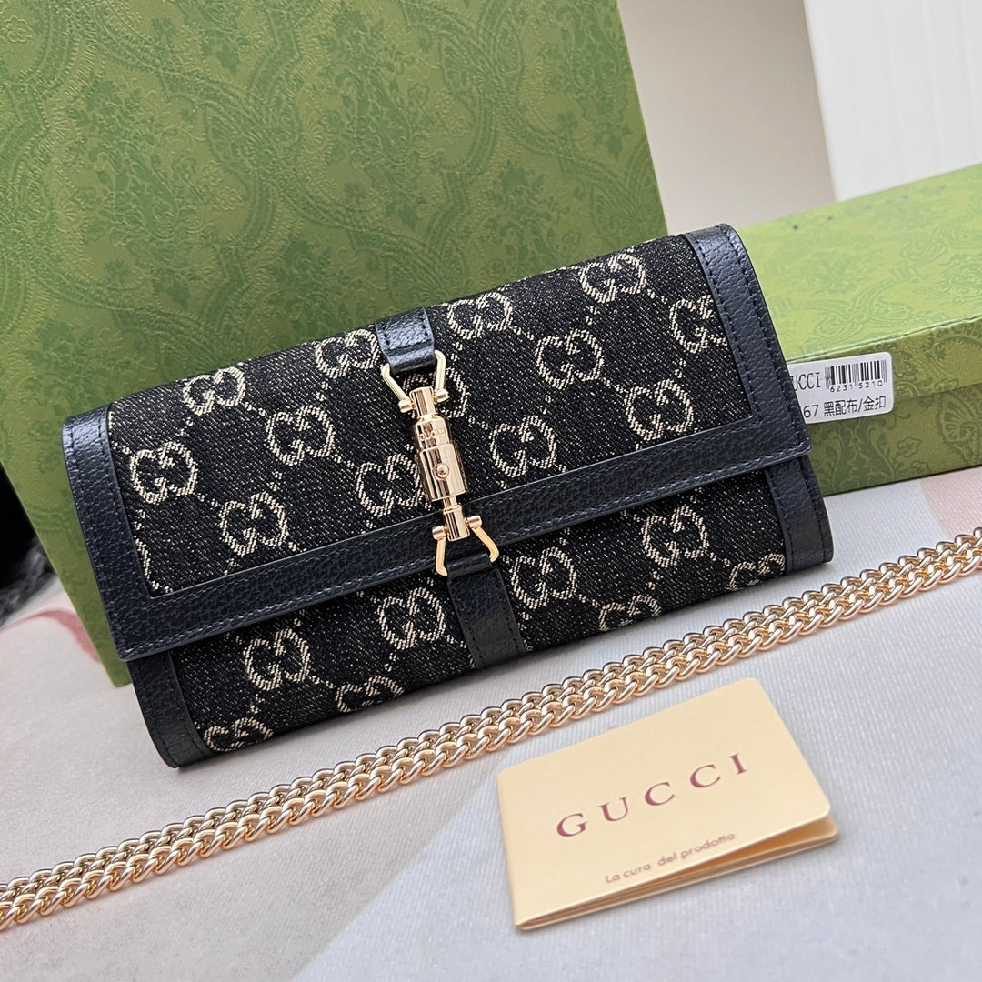 Gucci Jackie 1961 GG Continental Chain Wallet