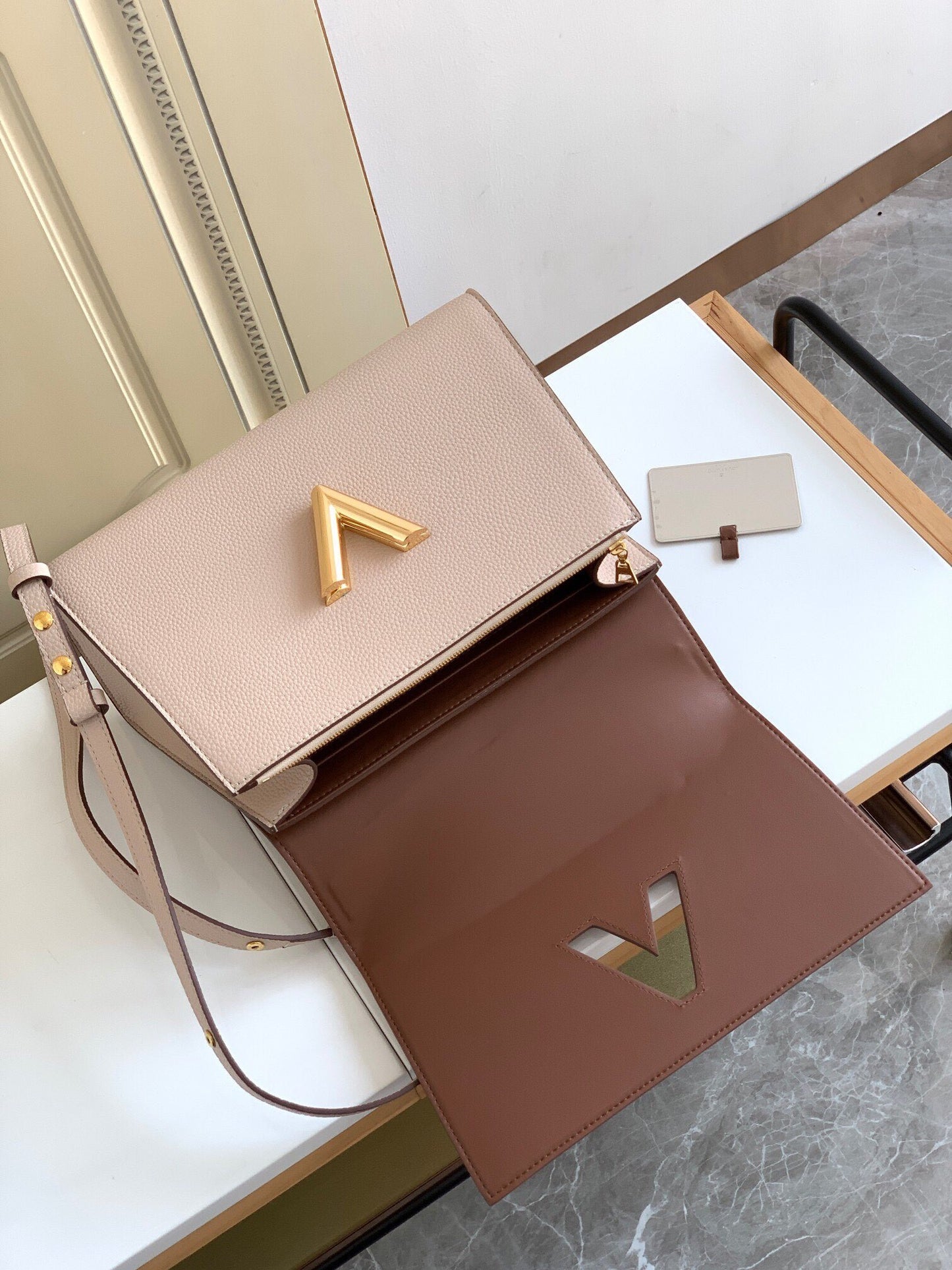 Louis Vuitton Twist One Handle PM