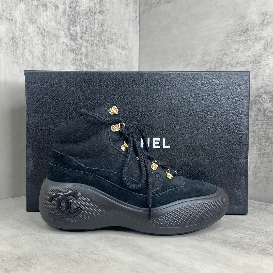Chanel Snow Boots "Black Suede"