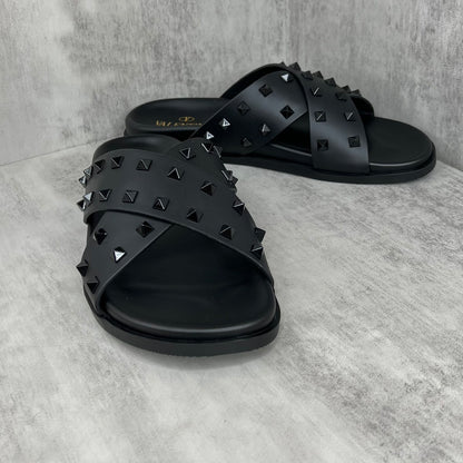 Valentino Garavani Rockstud Slides "Black"