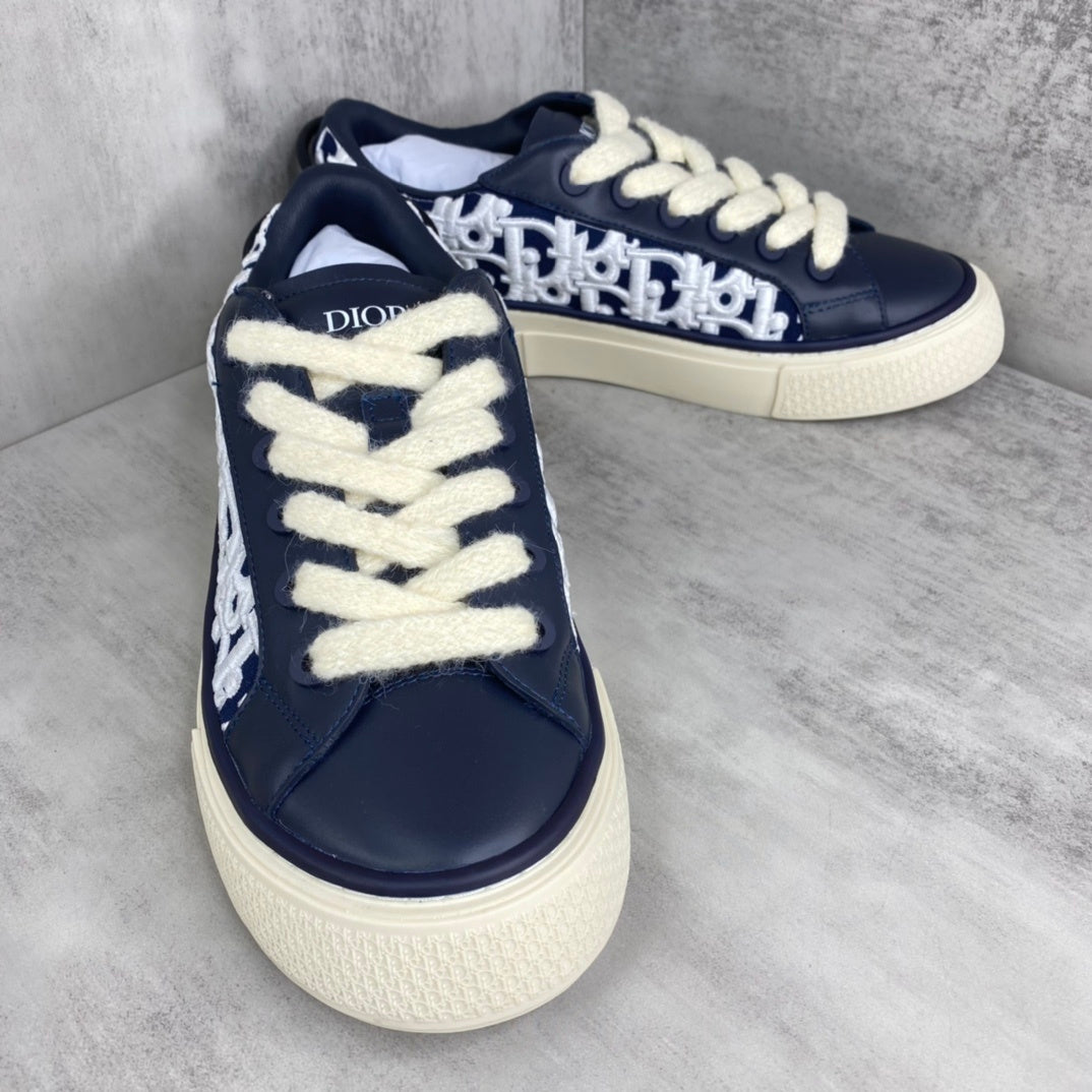 Dior B33 "Blue Oblique Embroidery"
