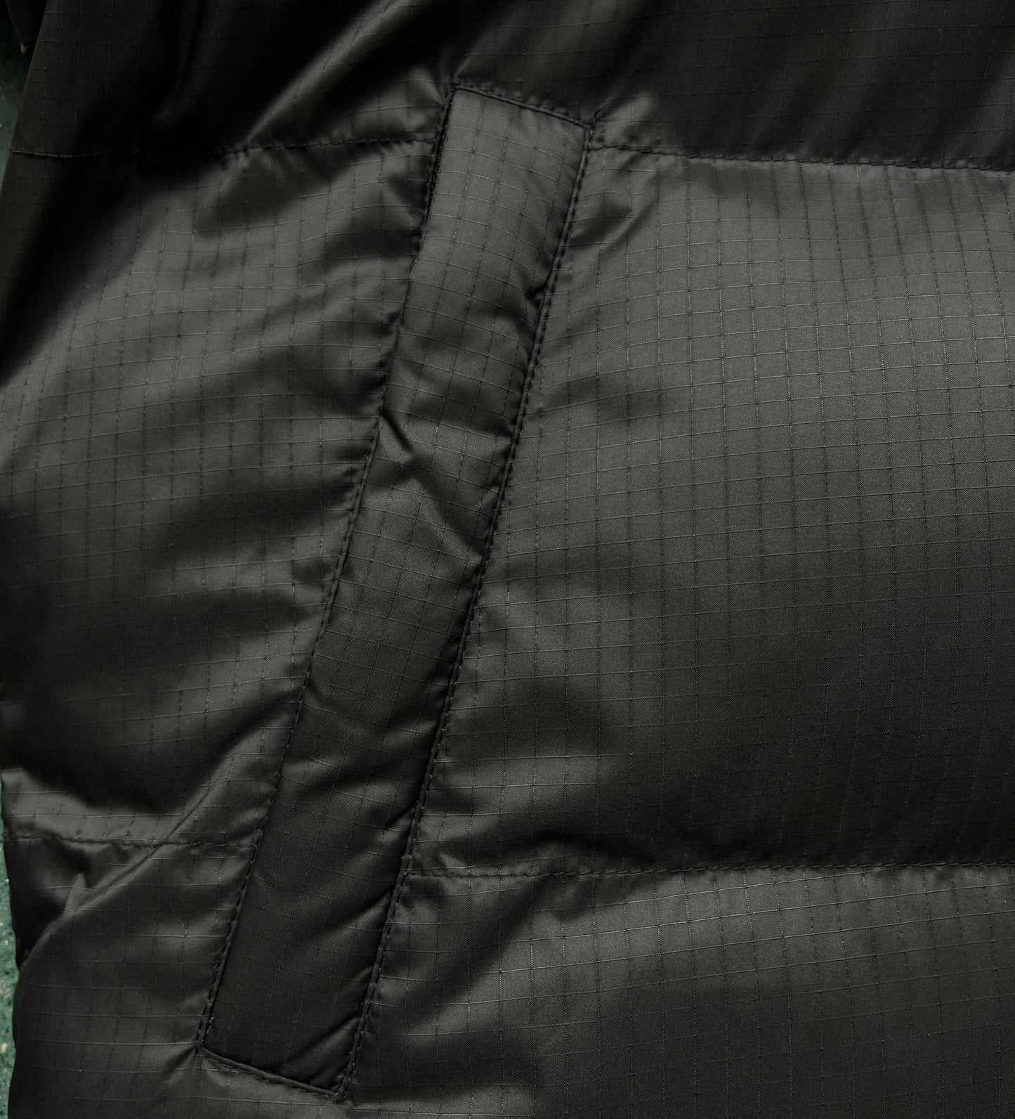 Trapstar Shooters Down Jacket "Black-Reflective Logo"