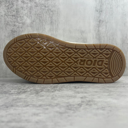 Dior x Cactus Jack B713 "White-Pink"