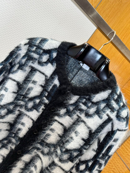Dior Oblique Brushed Wool Jacquard Cardigan "Black-White"