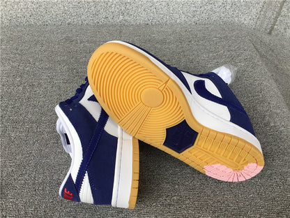 Nike SB Dunk Low "Los Angeles Dodgers"