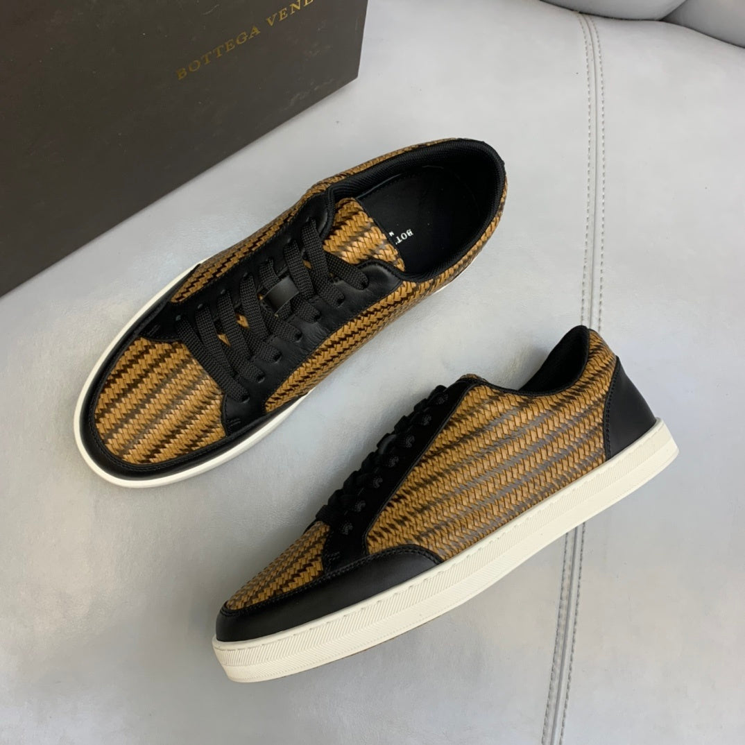 Bottega Veneta Intrecciato "Beige-Black"