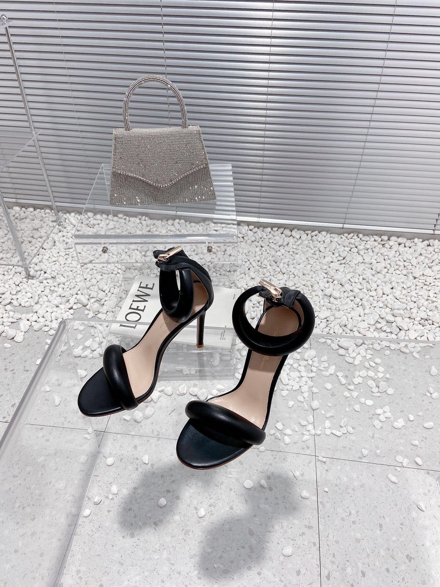 Gianvito Rossi Bijoux High Heels 100mm "Black"
